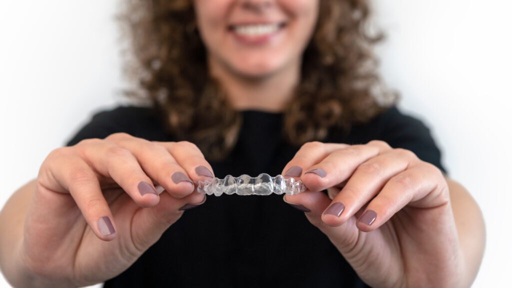 5 Festive Tips to Speed Up Your Invisalign® Journey for a Christmas ...